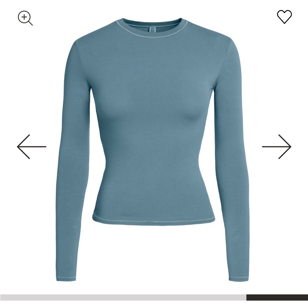 SKIMS Long Sleeve Top in Slate Gray - Picture 4 of 11